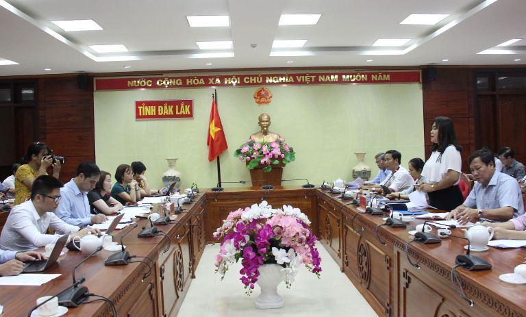 Khẩn trương thực hiện hỗ trợ cho người dân gặp khó khăn do dịch bệnh